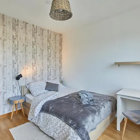 Apartment Avec Belle Vue Degagee Du 11e Etage *