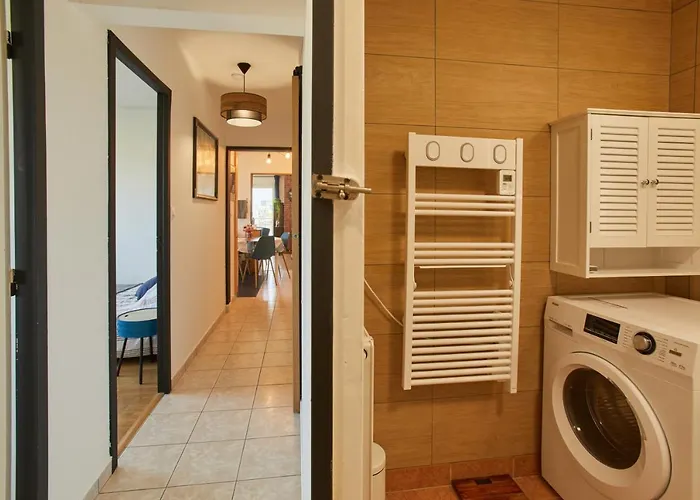 Avec Belle Vue Degagee Du 11e Etage